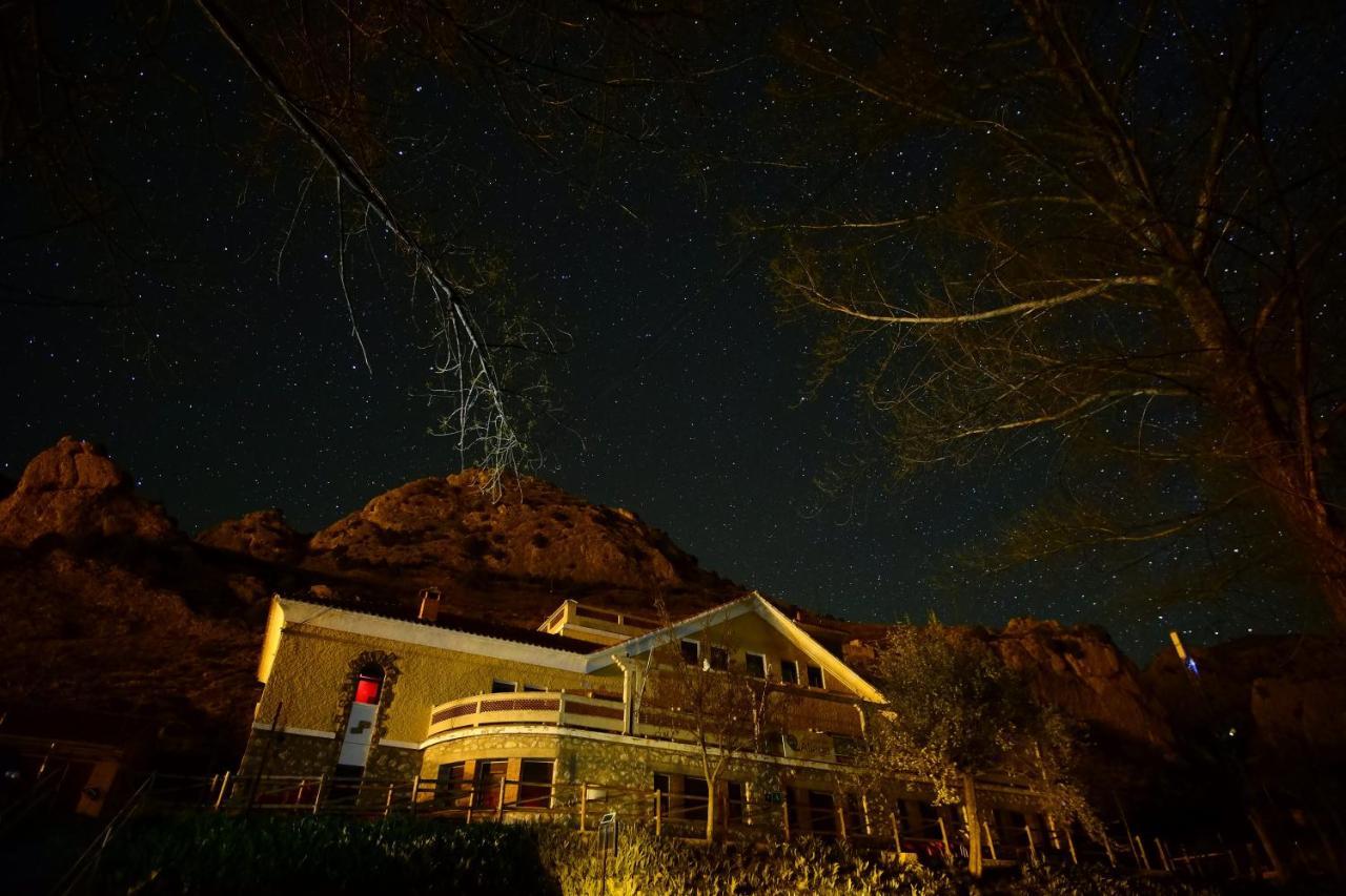 Albergue Santa Barbara Aliaga Εξωτερικό φωτογραφία