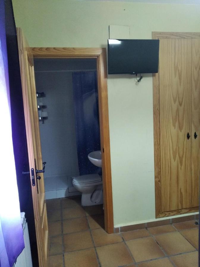 Albergue Santa Barbara Aliaga Εξωτερικό φωτογραφία