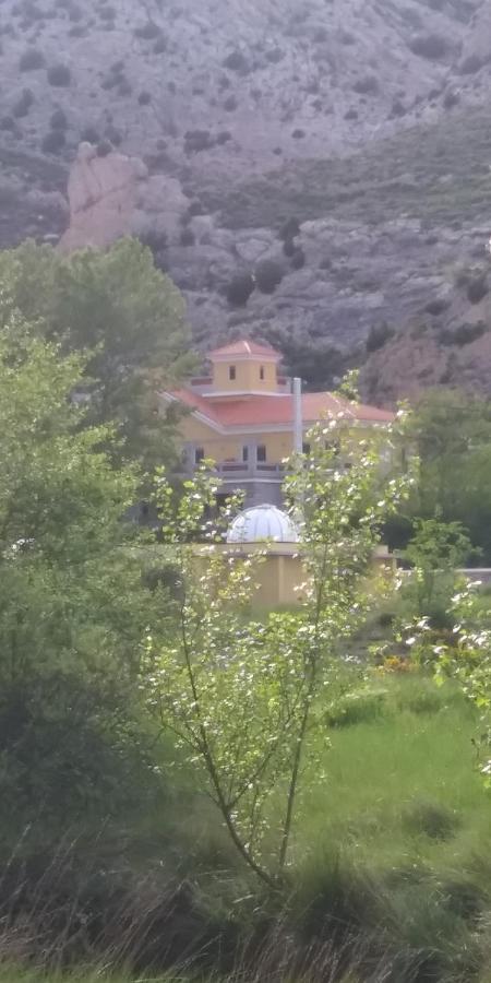 Albergue Santa Barbara Aliaga Εξωτερικό φωτογραφία